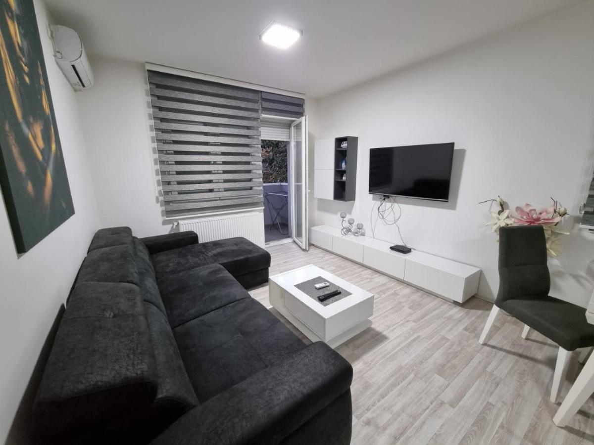 Silver City 1 ياغودينا المظهر الخارجي الصورة